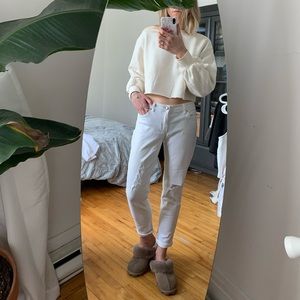 White boyfriend jeans with rips